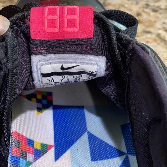 RARE women’s Nike Air Velcro sneakers - Picture 5 of 5